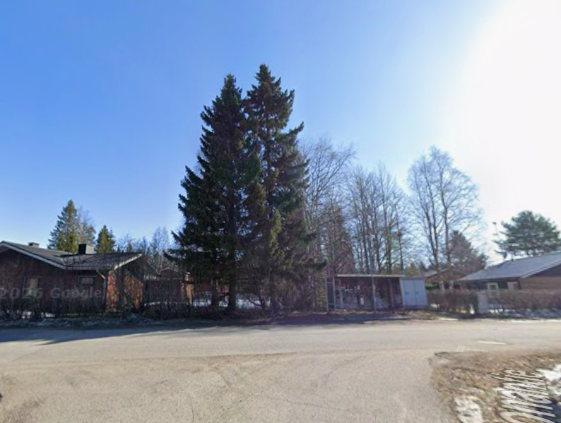 Улица в окрестностях дома